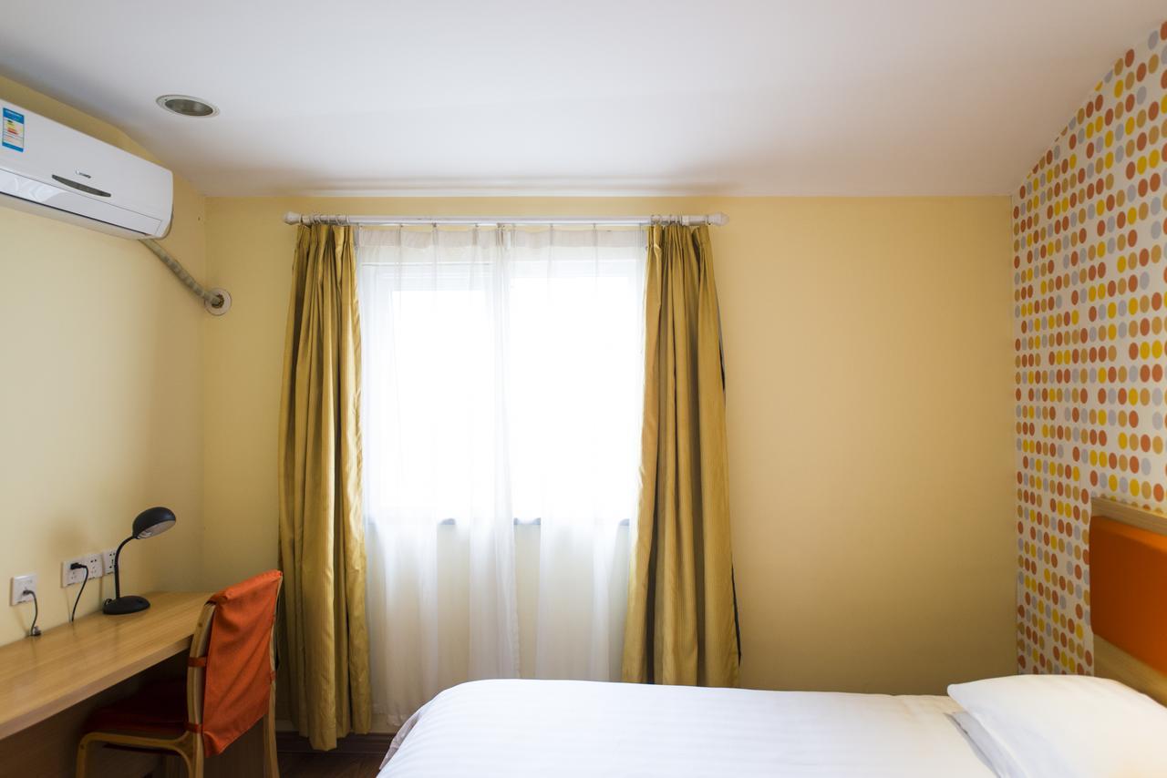 Home Inn Shanghai Daning International Guangzhong Road Circus City Luaran gambar